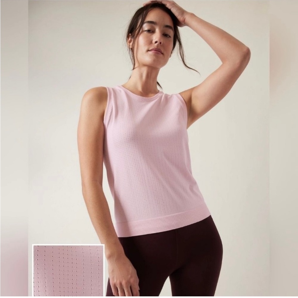 Athleta In Motion Seamless Tank In Hydrangea Pink